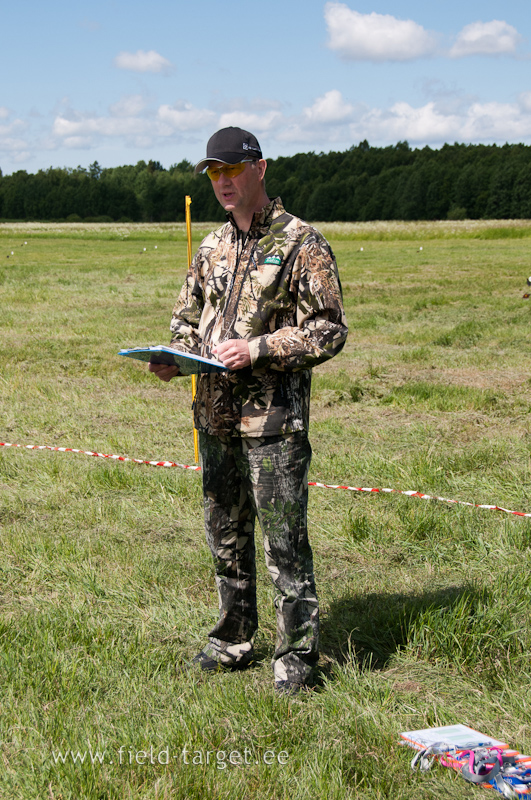 Briefing. 10 Lines, 5 Targets on Line, 6 Minutes on Position